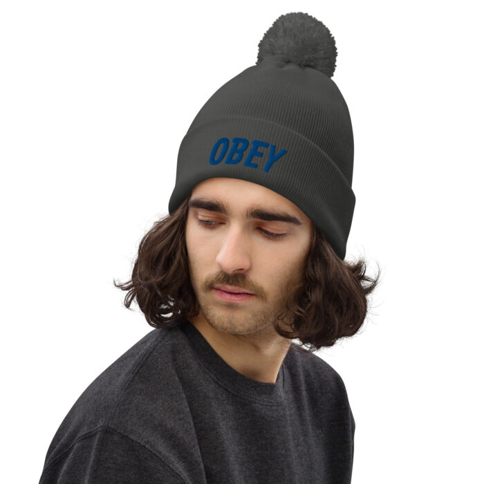 Bonnet à pompon "OBEY" – Image 4