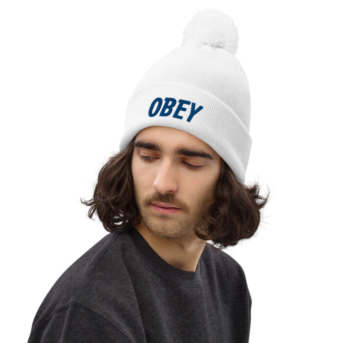 Bonnet à pompon "OBEY" – Image 5